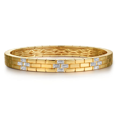 18K Yellow Gold Diamond Station Bangle Bracelet